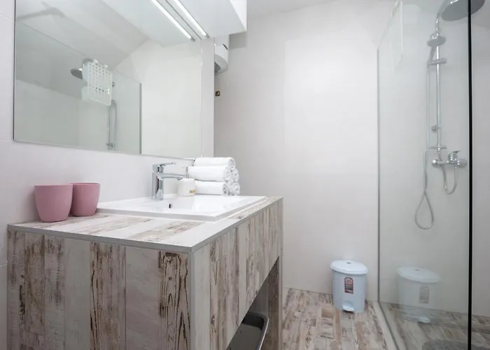 Emir 2 شقة سراييفو